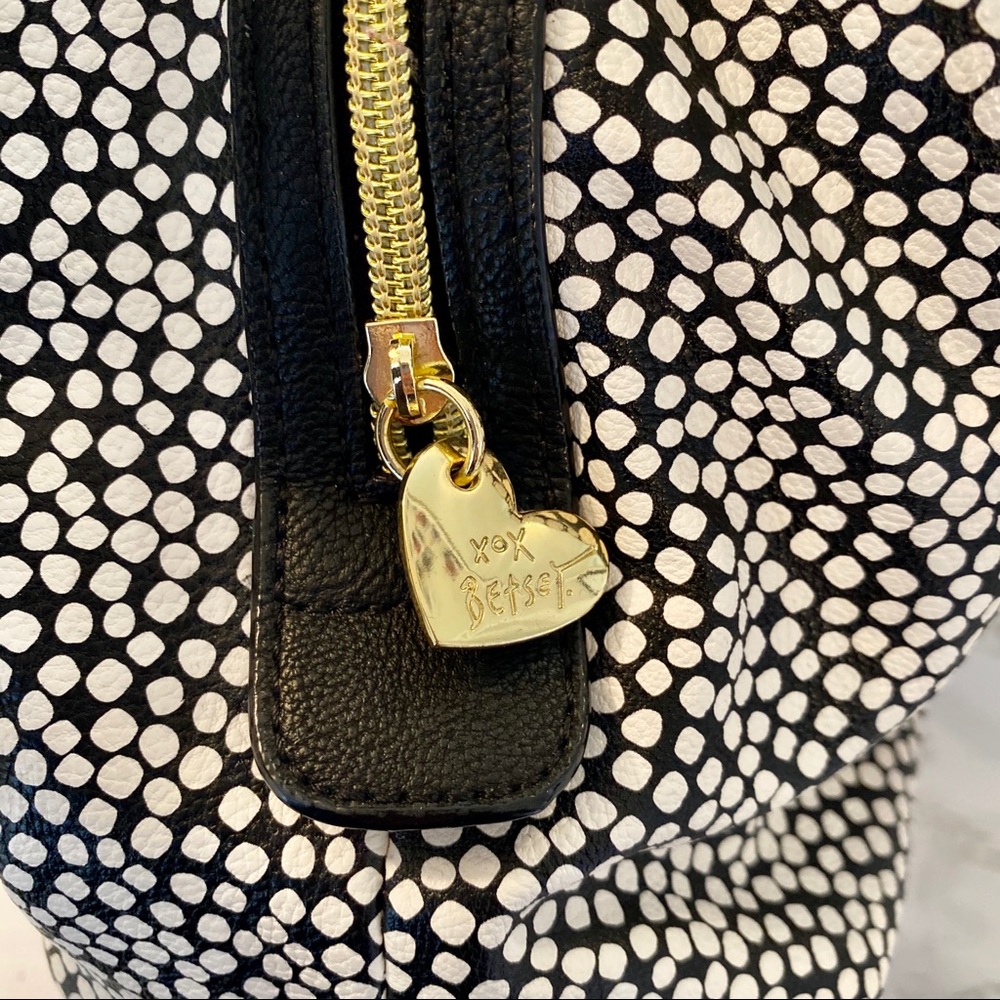 Betsey Johnson Bow Purse - Picture 4 of 5